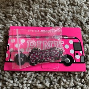 —- SOLD RARE VS PINK BUS PIN